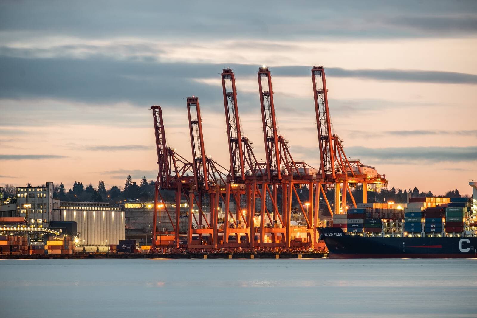 RoRo Shipping for Heavy Machinery: Simplifying Logistics for the Industrial Sector